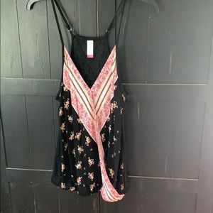 No boundaries Boho tank